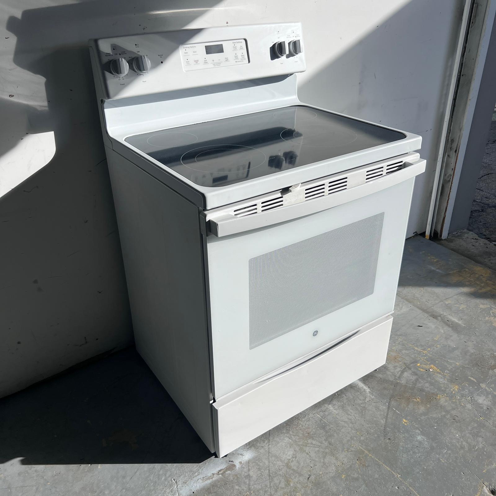 GE Electric Stove GE Electric Stove